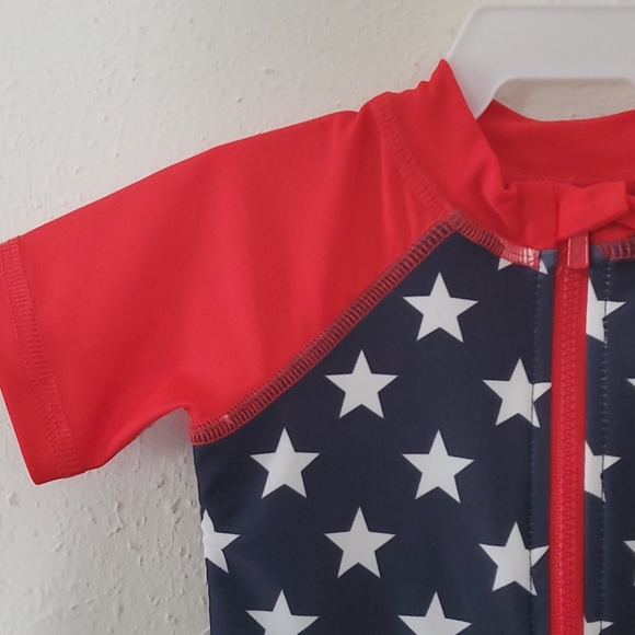 🆕️ Starting Out Sunblock Rash Guard Suit - Picture 4 of 7